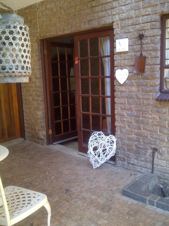 42Onking Bed and Breakfast Centurion Exteriör bild